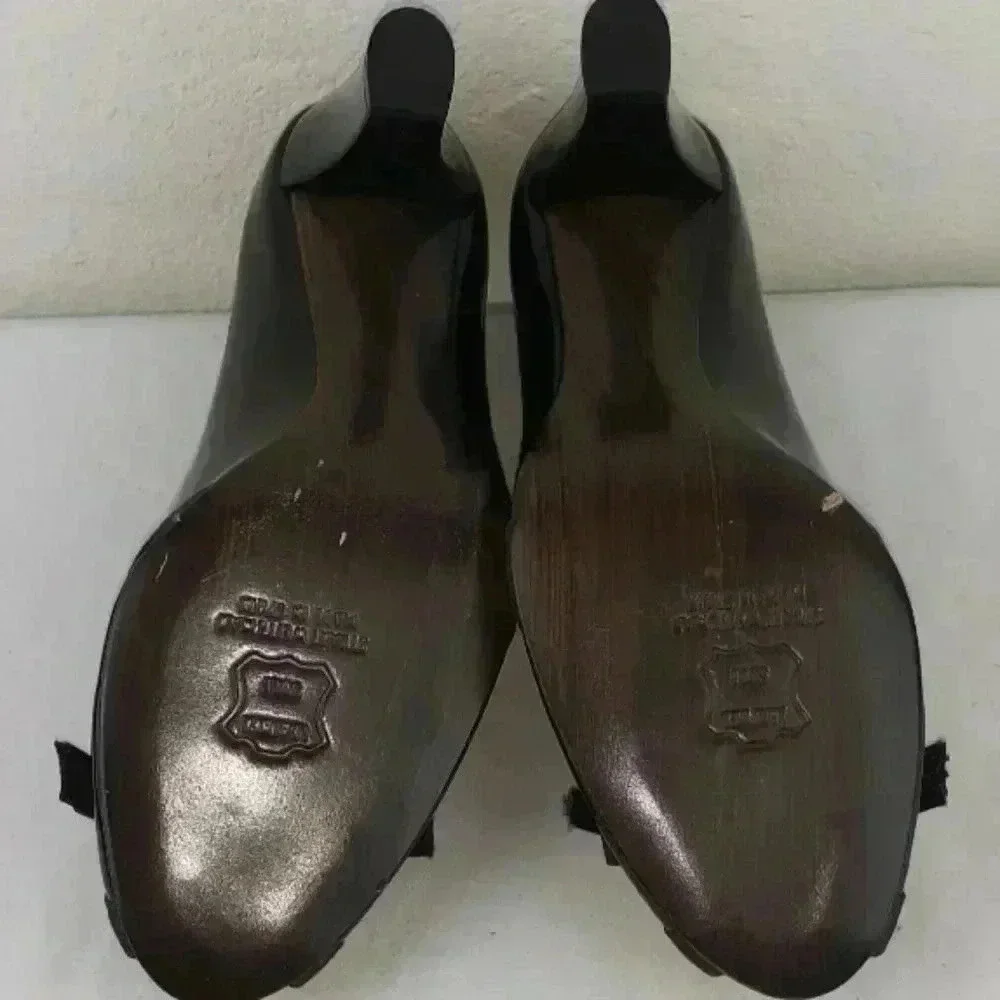 Stuart Weitzman Heels Size 7.5